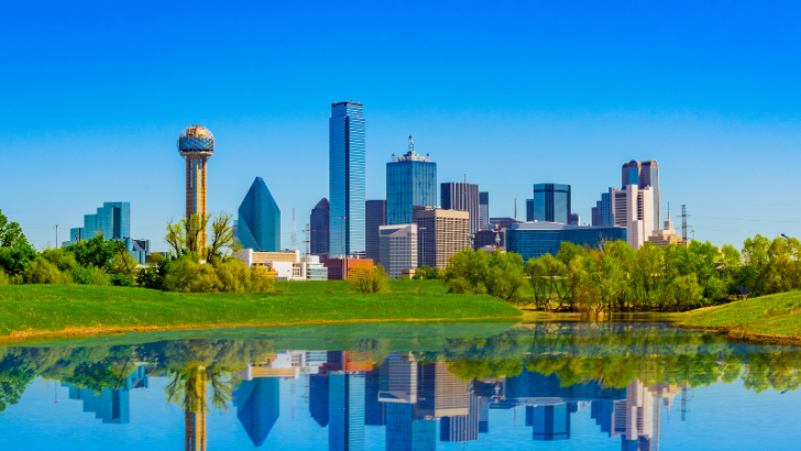 12 Best Places to Live In Dallas for Older Singles