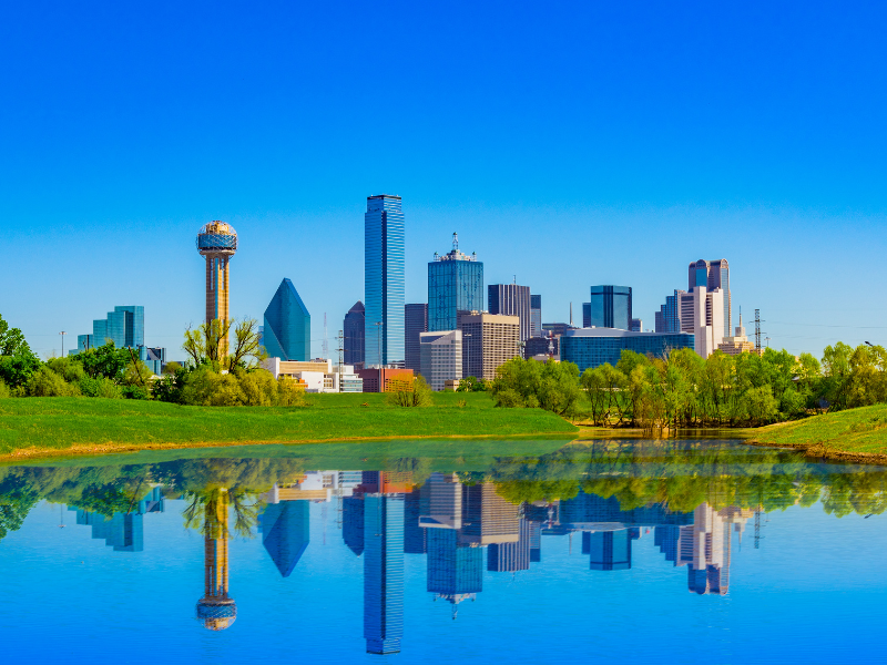 12 Best Places to Live In Dallas for Older Singles