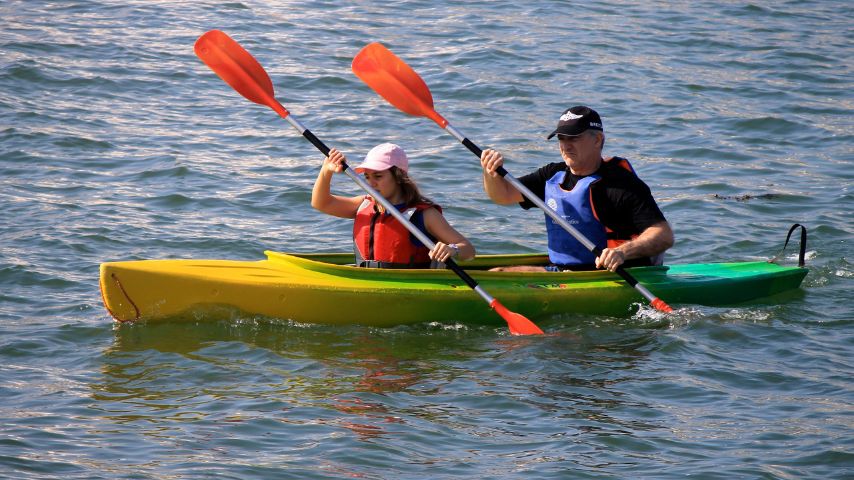 Flower Mound is close to Grapevine Lake, which means there are many outdoor things that can be enjoyed, like kayaking.