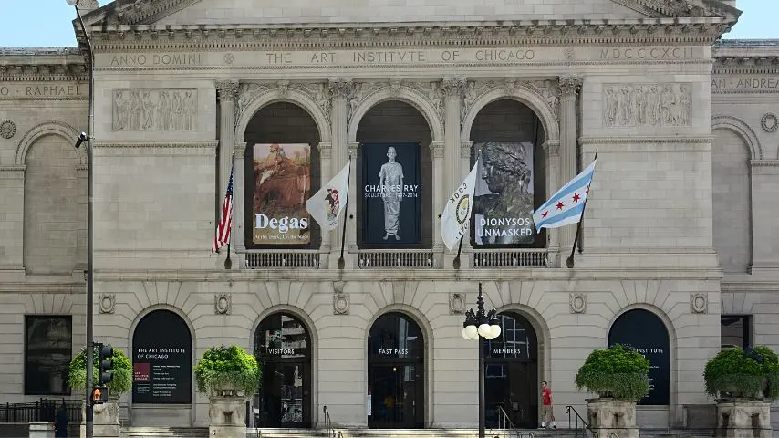Established in 1979, the Art Institute of Chicago is considered as one of the world's oldest museums.