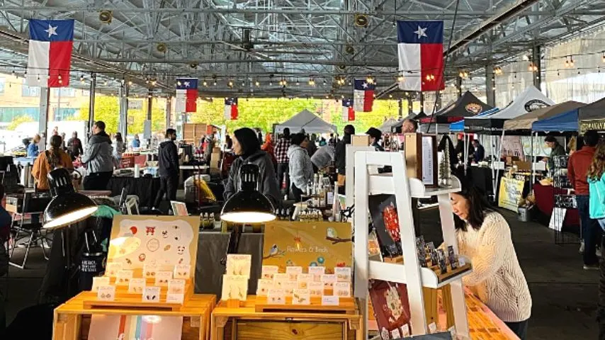 The Dallas Farmers Market, established in 1941, is where the Farmer's Market District is anchored to.