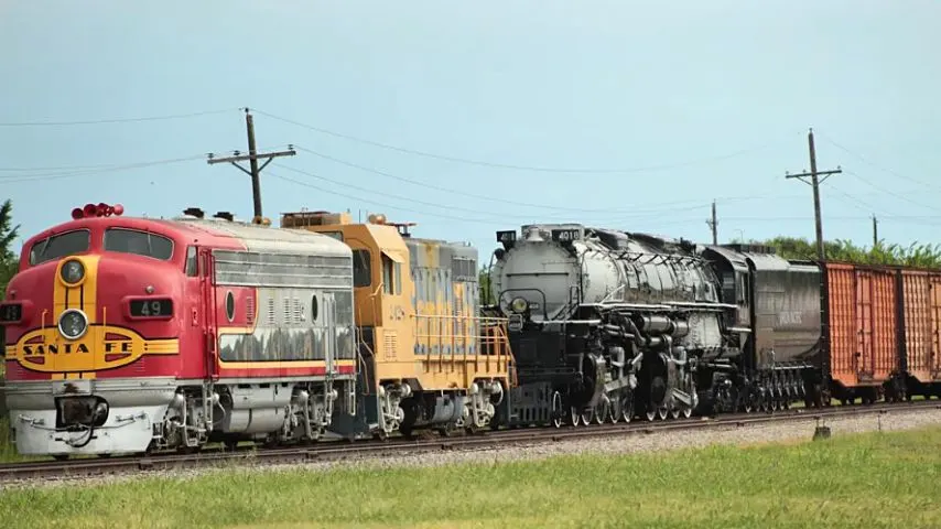 The Museum of the American Railroad in Frisco, Dallas features different kinds of trains throughout history.